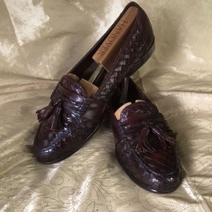 Cole Haan Bragano oxblood woven leather tassel loafers (size 9.5)